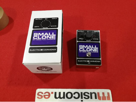 ELECTRO HARMONIX SMALL CLONE